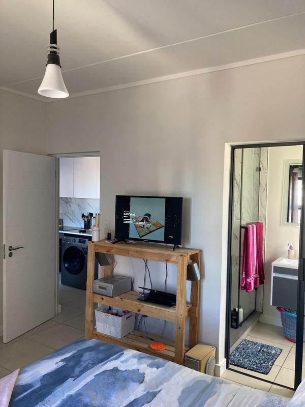 To Let 1 Bedroom Property for Rent in The Huntsman Western Cape